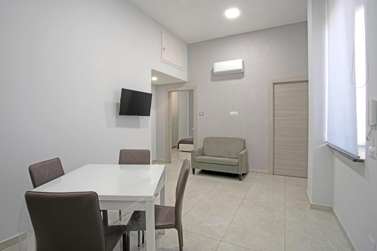 Giovi'S Apartments Castellammare di Stabia Extérieur photo