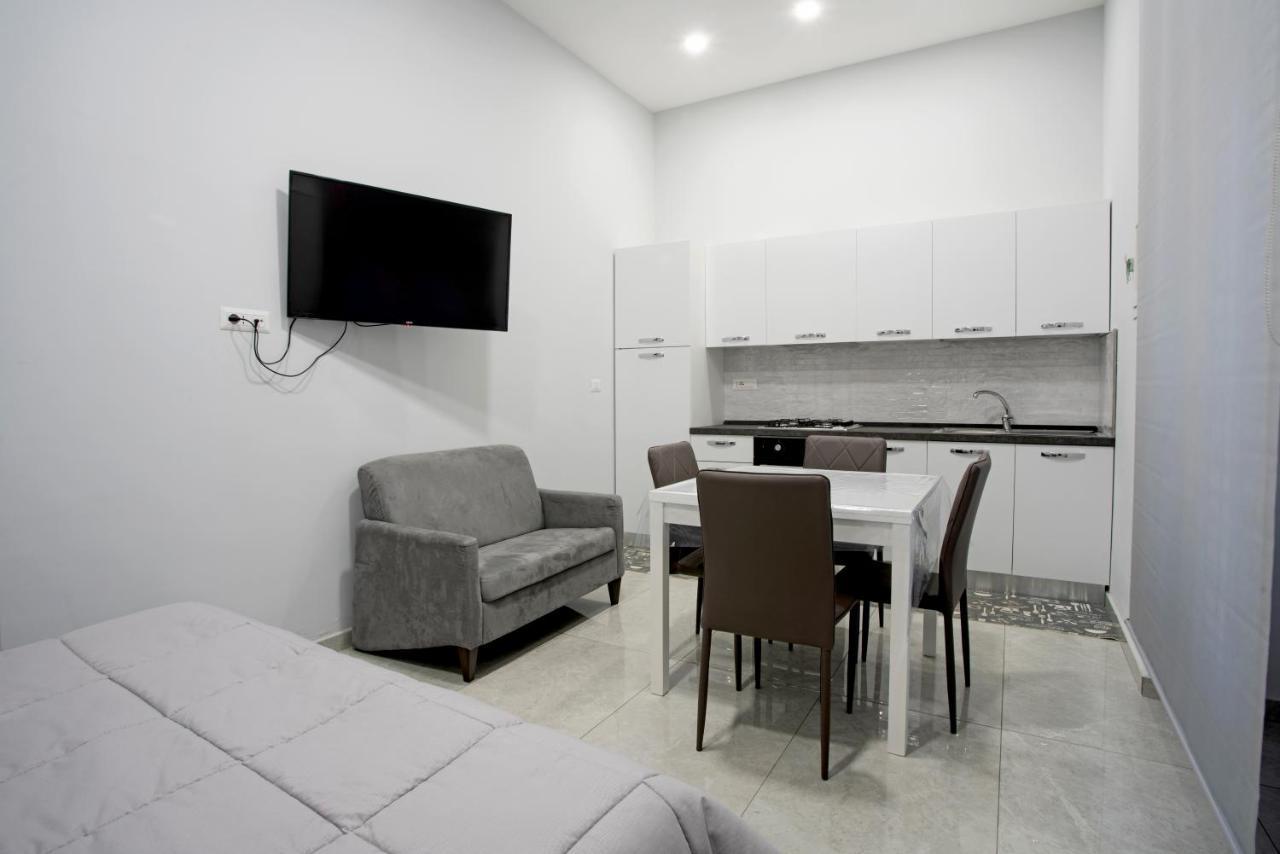 Giovi'S Apartments Castellammare di Stabia Extérieur photo