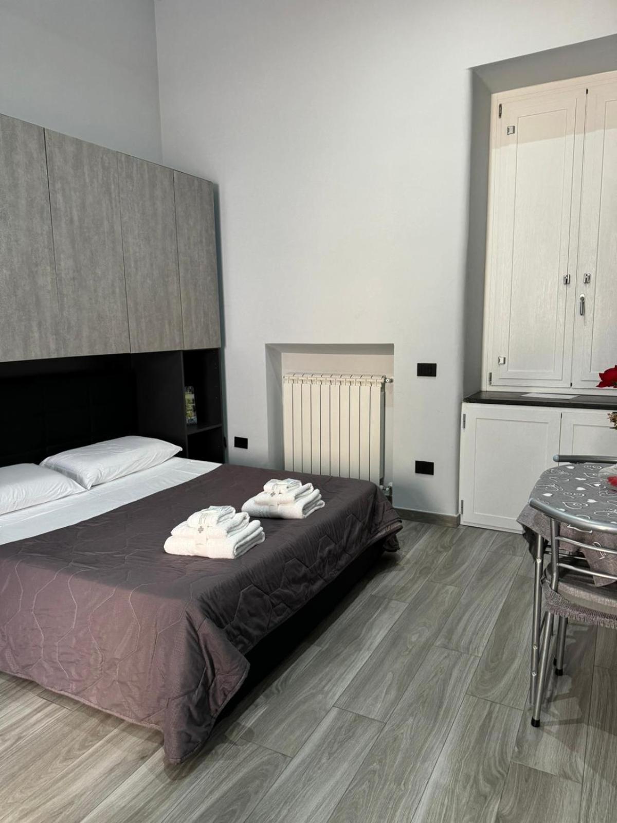 Giovi'S Apartments Castellammare di Stabia Extérieur photo