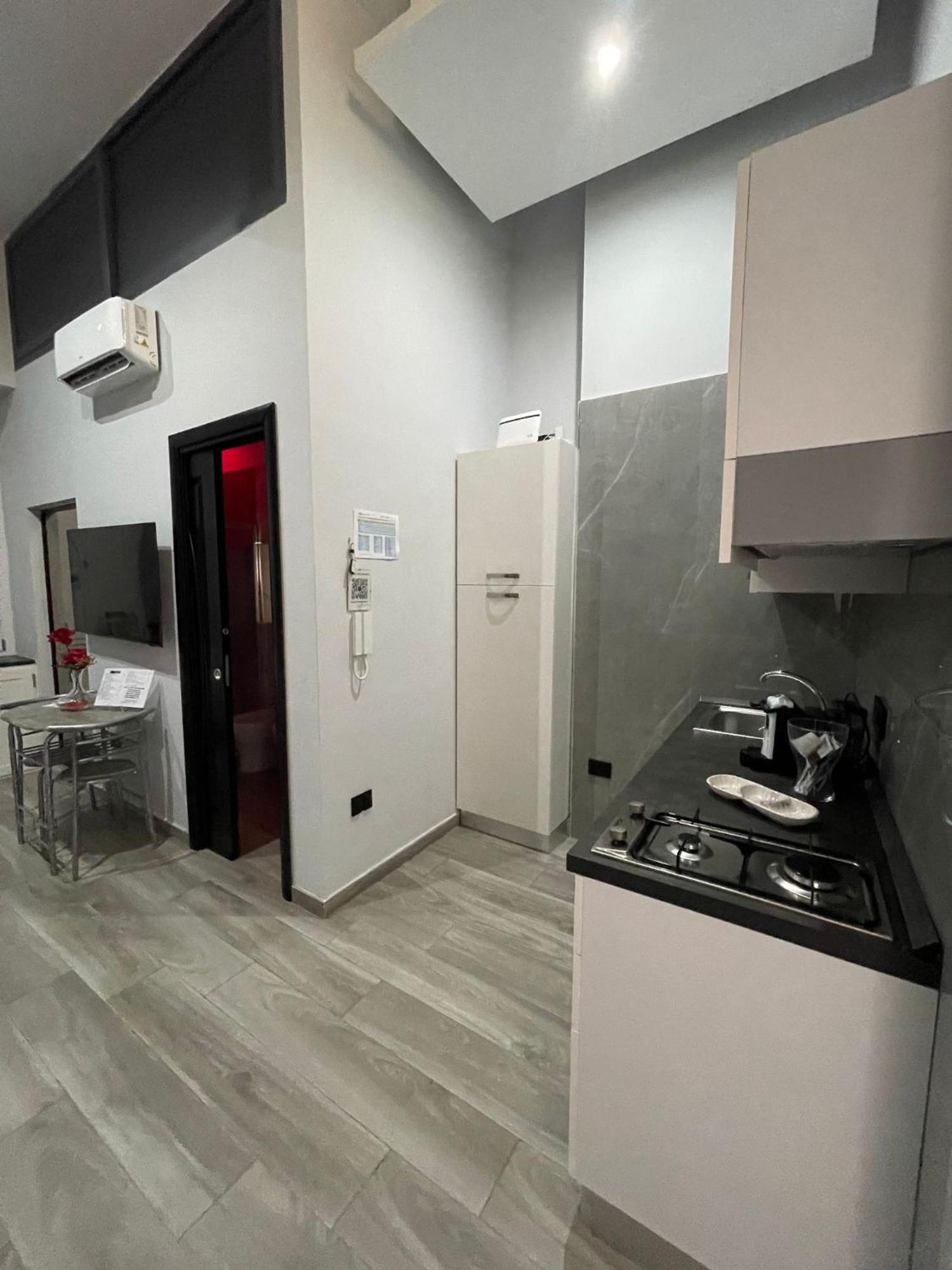 Giovi'S Apartments Castellammare di Stabia Extérieur photo
